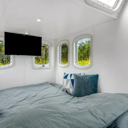 Alette - 400m From The Sea By Interhome