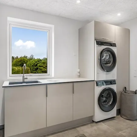 Alette - 400m From The Sea By Interhome